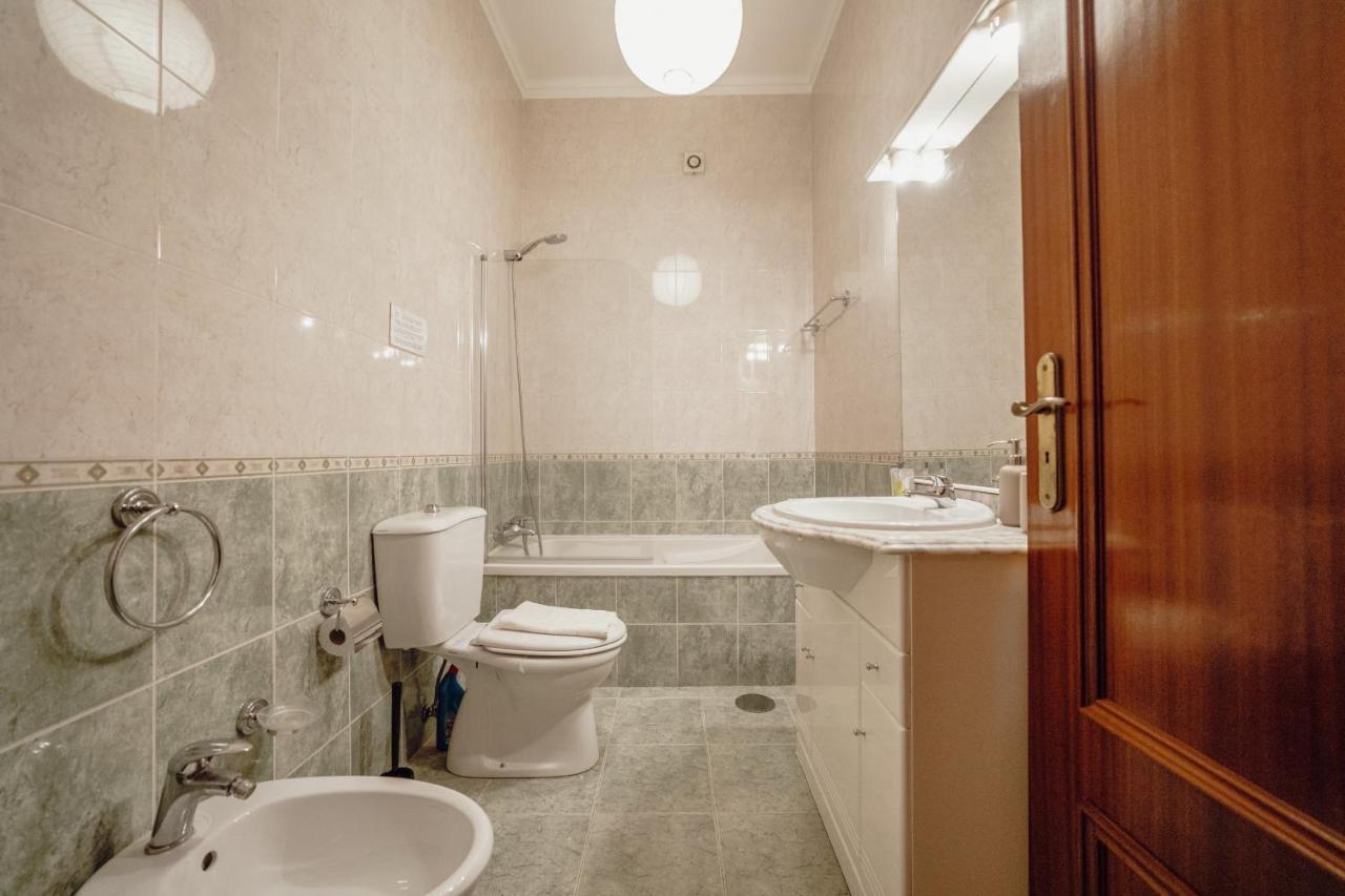 Downtown Flores Duplex By Homing Apartment Porto Bagian luar foto