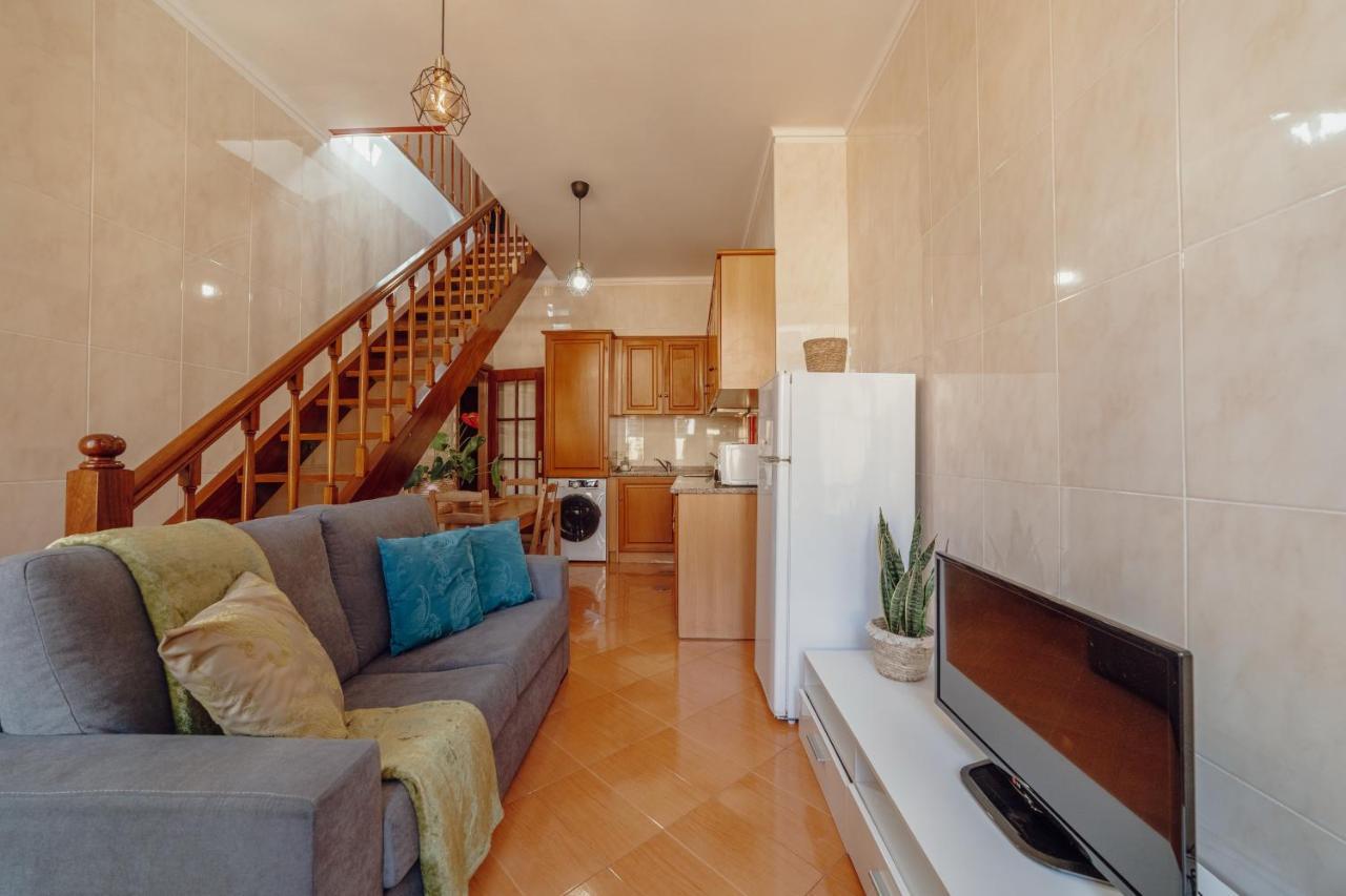 Downtown Flores Duplex By Homing Apartment Porto Bagian luar foto